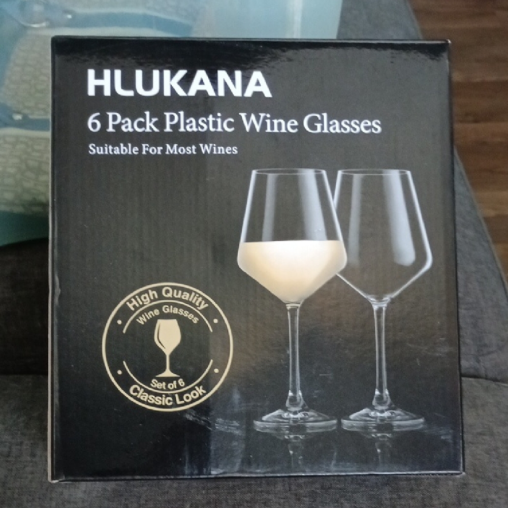 Clear Plastic Wine Glasses - 6 Pack